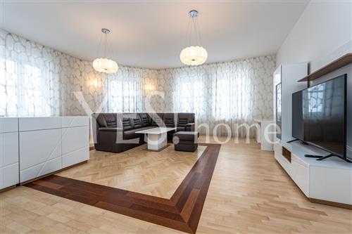 Pronájem luxusního, zařízeného bytu 2+1, 121 m2, Štefánikova, Praha 5 – Smíchov