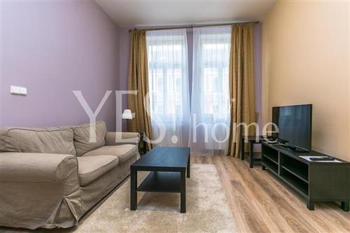 Pronájem zařízeného bytu 2+kk, 40 m2, Máchova, Praha 2 - Vinohrady