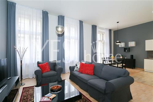 Pronájem luxusního, zařízeného bytu 3+1 se dvěma balkony, 103 m2, Belgická, Praha 2 - Vinohrady