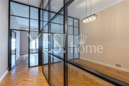 Pronájem luxusního mezonetového kancelářského prostoru, 228 m2, Pařížská, Praha 1 - Josefov