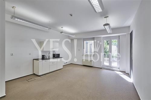 Pronájem kancelářských prostor s terasou, 185 m2, Klimentská, Prahy 1 - Nové Město