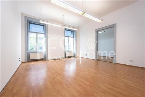 Pronájem kanceláře, 75 m2, Štefánikova, Praha 5 - Smíchov