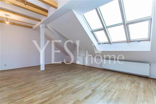 Pronájem půdního, mezonetového, nezařízeného bytu 3+1, 139 m2, Mánesova, Praha 2 - Vinohrady