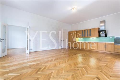 Pronájem luxusního, nezařízeného bytu 3+kk, 109 m2, Národní, Praha 1 - Staré Město