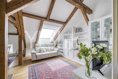 Pronájem luxusního, mezonetového bytu 4+kk s terasou, 136 m2, Truhlářská, Praha 1 - Nové Město
