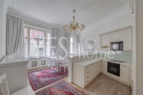 Pronájem luxusního bytu 4+kk, 107 m2, Truhlářská, Praha 1 - Nové Město