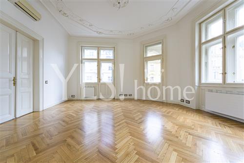 Pronájem kancelářského prostoru, 120 m2, Národní, Praha 1 - Staré Město